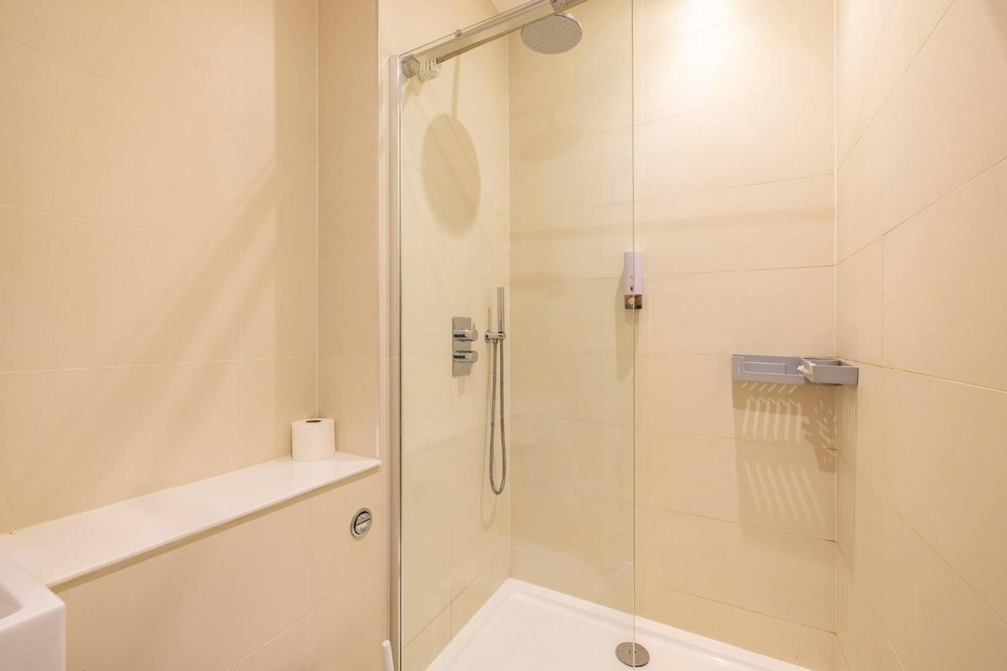 Wild Roses Serviced Apartments - Borough Londres Exterior foto